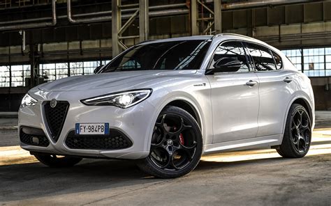 alfa romeo stelvio veloce 2020