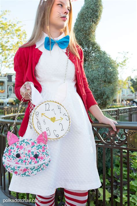 1000+ ideas about Alice In Wonderland Costume on Pinterest Wonderland