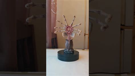 Alien Facehugger Bobblehead