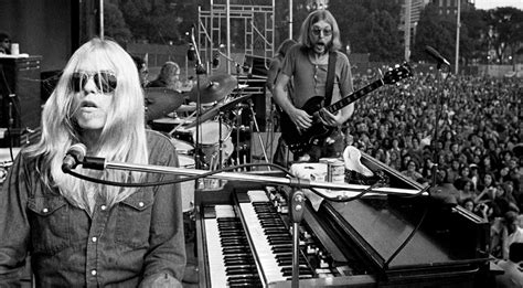 allman brothers band whipping post live