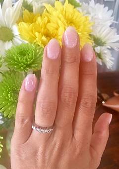 Almond Shaped Dip Powder Nails: A Trendy And Glamorous Nail Style