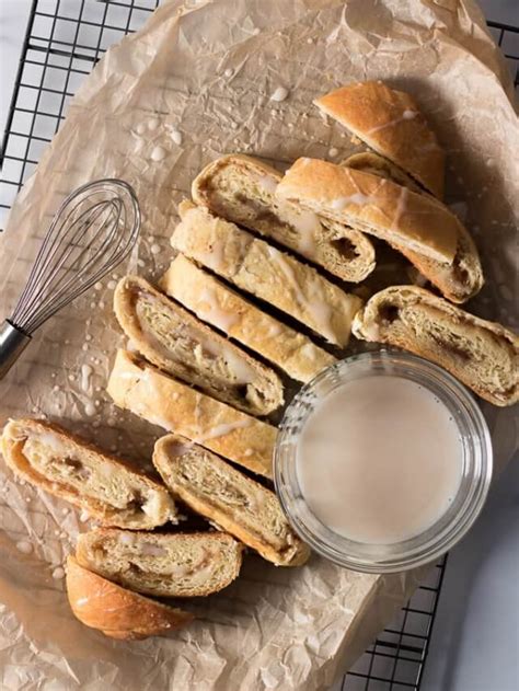 Cook With No Books Almond roll