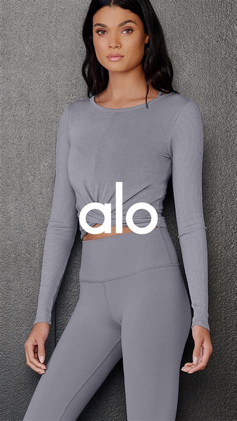 alo yoga clothing on sale