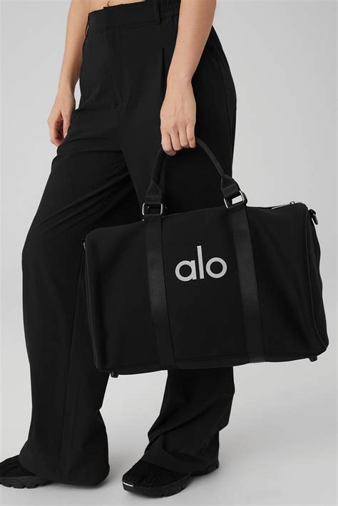 alo yoga luggage tennis bag
