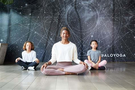 alo yoga parent company