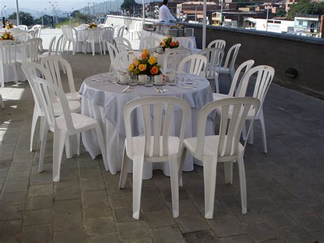 alquiler mesas y sillas para eventos valencia