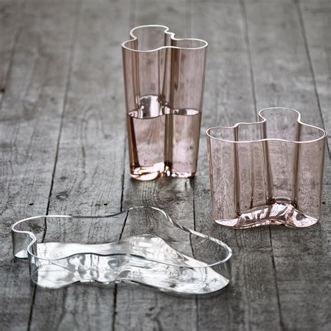 Iittala Alvar Aalto Vase 4.75 Inch