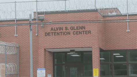 Deputies Inmate found dead at Alvin S. Glenn Detention Center WACH