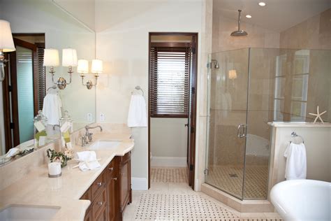 Before and After 20+ Amazing Bathroom Makeovers Noted List