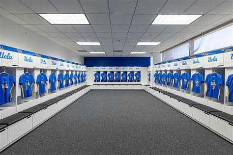 Amazon Lockers At Ucla