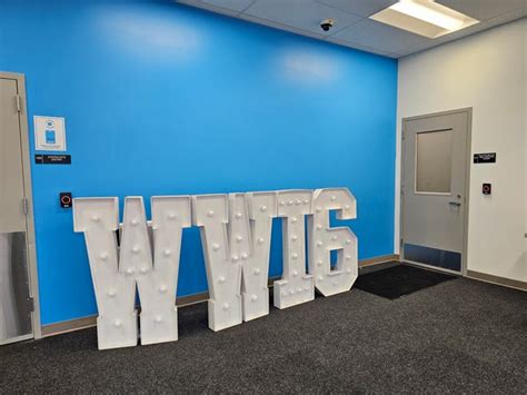 amazon warehouse wwi6