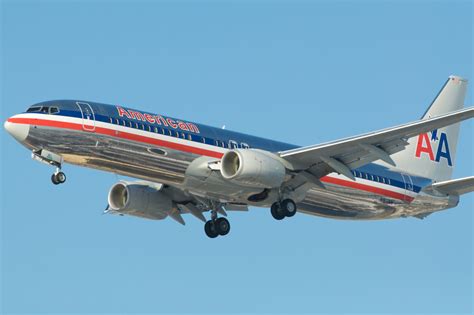 american airlines 737 aircraft