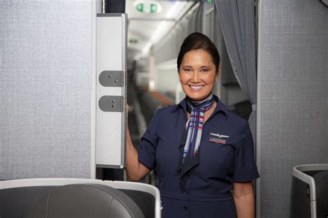 american airlines flight attendant reviews