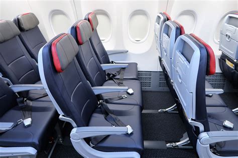 american airlines main extra legroom