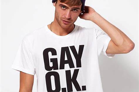 AMERICAN APPAREL GAY OK