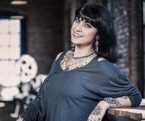 american pickers danielle colby age