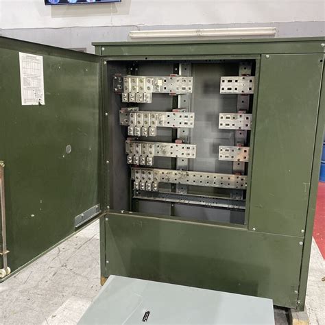 Amp Connection Cabinet