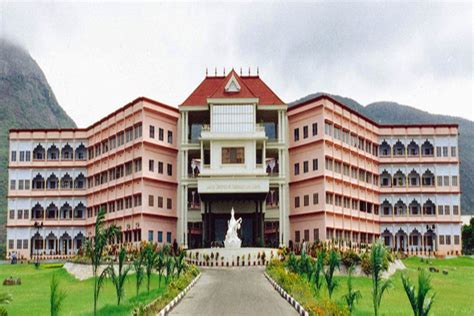 amrita college of pharmacy