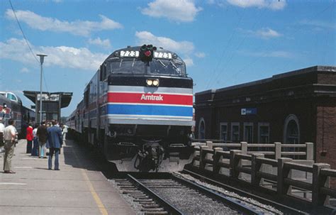 amtrak train schedule jackson ms