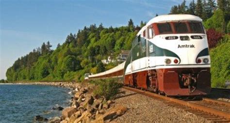 amtrak train to vancouver bc