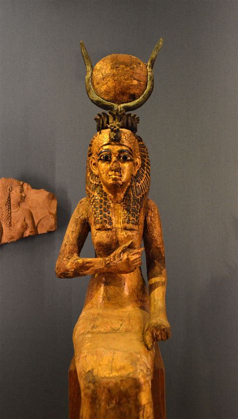 ancient egyptians gods and goddesses isis
