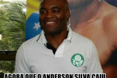 Anderson Silva Memes Oh, your wearing a tap out shirt Anderson Silva