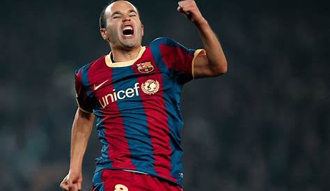Andres Iniesta Barcelona Career Considering Leaving For China At