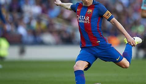 Andres Iniesta Barcelona Stats Age Height Weight Body Shape Statistics