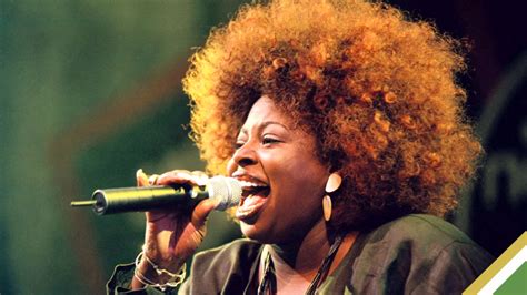 angie stone died