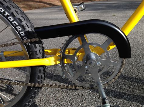 Angular Chain Guards