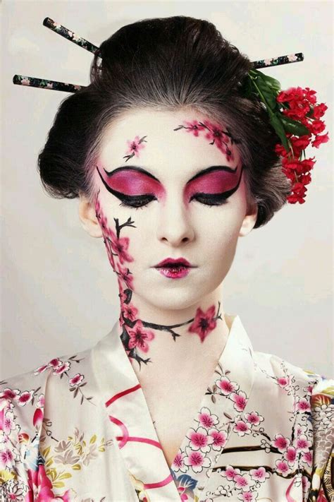 anime geisha makeup