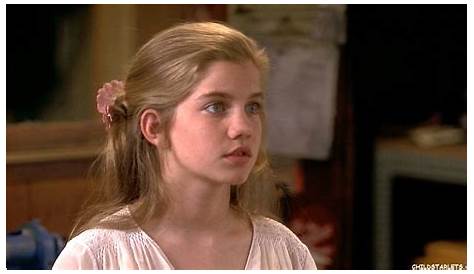 Young Anna Chlumsky Childhood Photos, Age, Family
