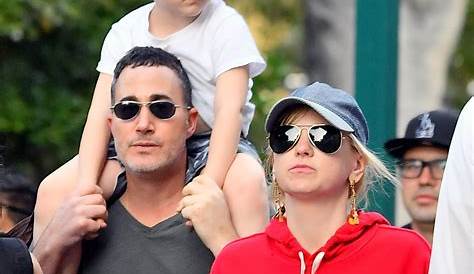 Anna Faris and Michael Barrett Go House Hunting Together