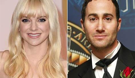 Anna Faris Goes House Hunting With Boyfriend Michael