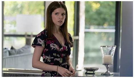 Anna Kendrick 2018 Movies Download 720x1280 Wallpaper A Simple Favor, Movie,