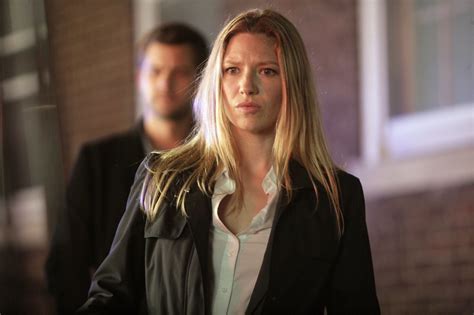 anna torv