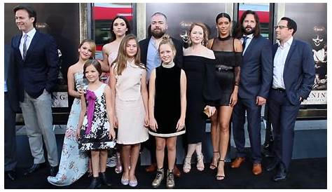 Samara Lee With Fellow Annabelle Creation Cast Talitha Bateman And Grace Fulton Annabelle Creation Red Carpet Premiere Dress Outfits Female Fighter Actresses