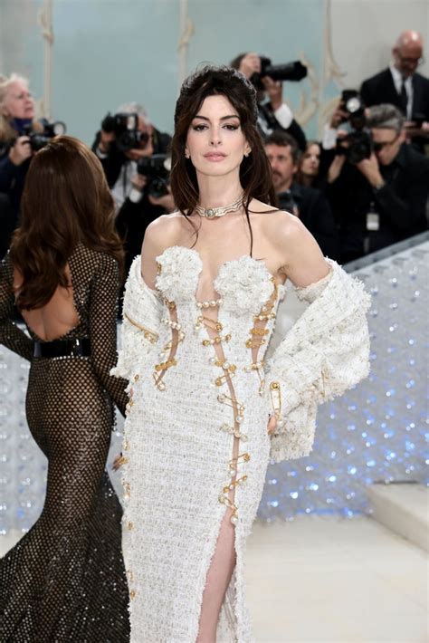 anne hathaway at the met 2023