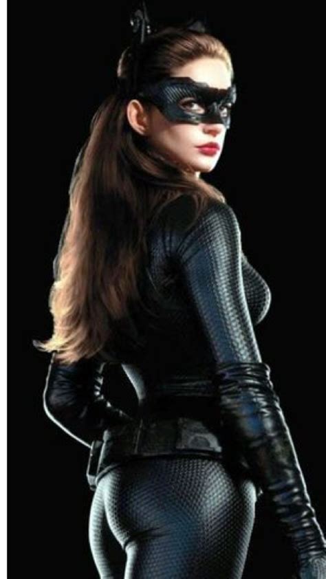 anne hathaway catwoman dress