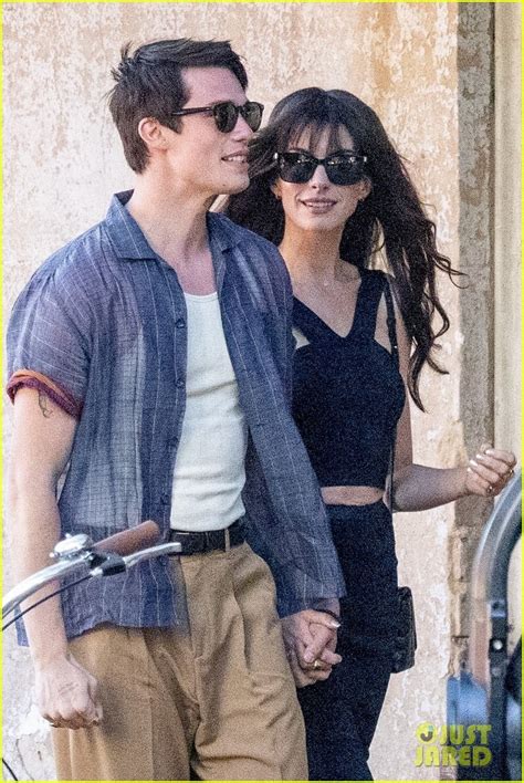 anne hathaway nicholas galitzine news