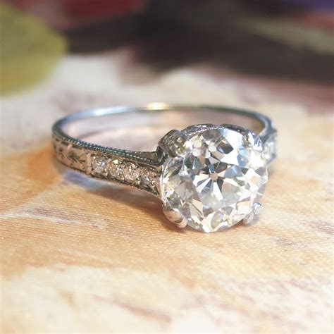 antique cushion cut engagement rings