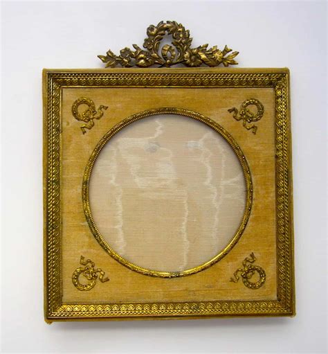 Antique Frame Identification