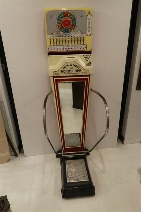 Antique Horoscope Scale