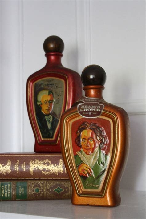 antique liquor bottles collectibles