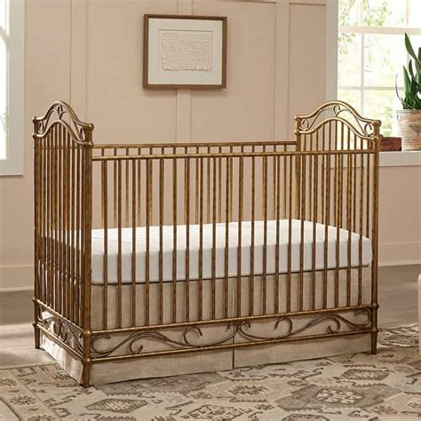 Antique Looking Crib
