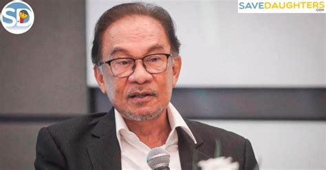 anwar ibrahim age