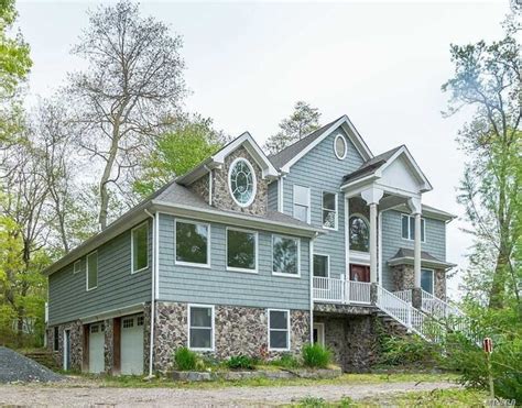 Apartment Complex Rocky Point Ny