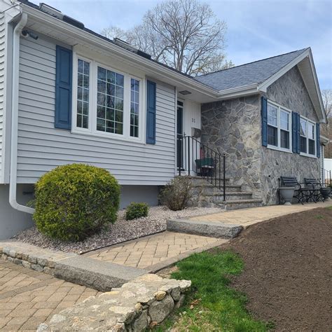 Apartment Complexes In Randolph