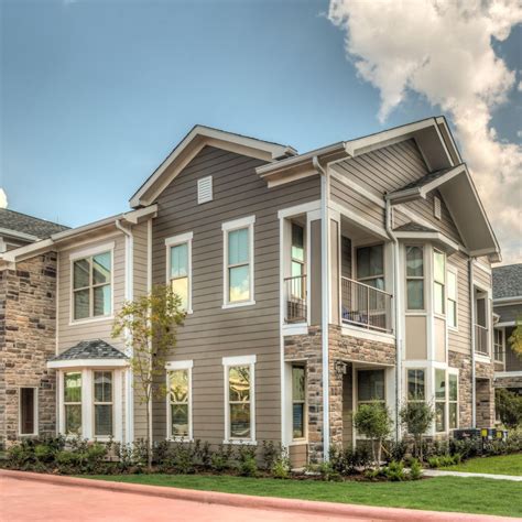 apartment complexes that accept evictions