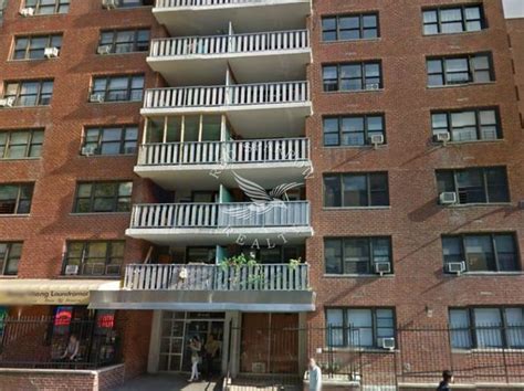 apartment listings in queens